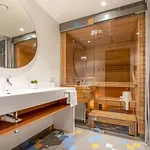 Sophia By Tartuhotels מלון