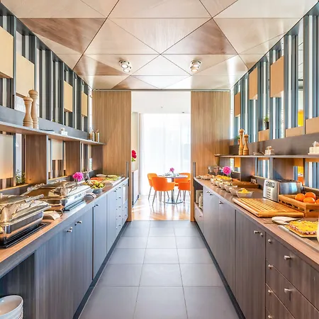 Sophia By Tartuhotels מלון טרטו