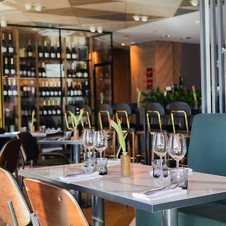מלון Sophia By Tartuhotels