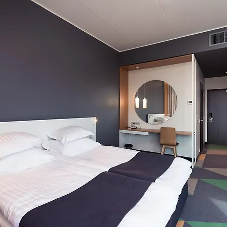 מלון Sophia By Tartuhotels 3*